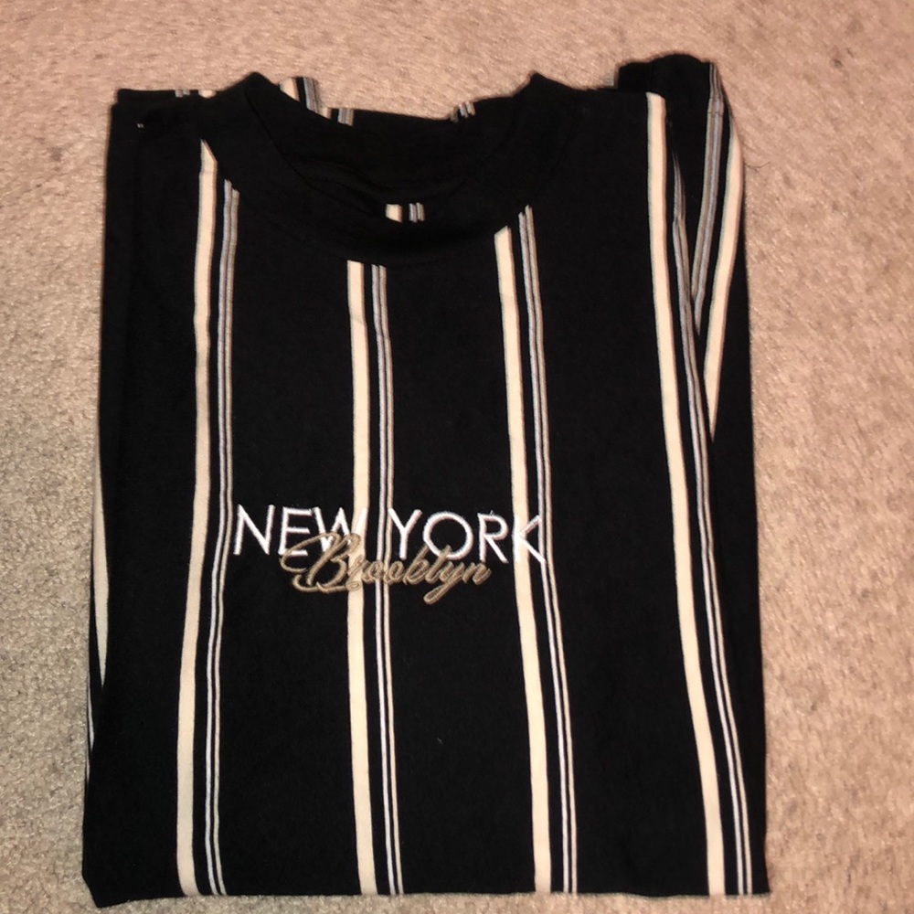 Black striped graphic tee